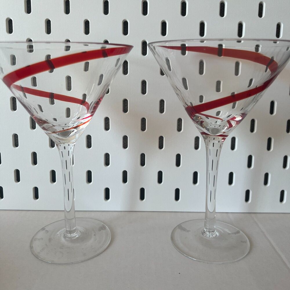 2 martini Pier 1 Ruby Red Ribbon Swirl Glasses Swirline Cosmo Cocktail  7” glass